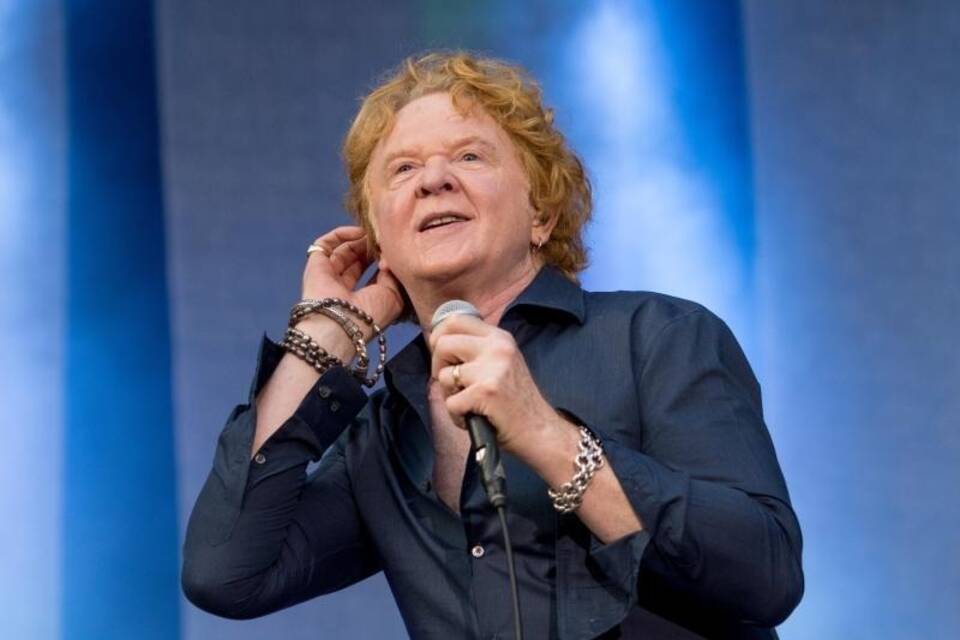 Mick Hucknall Mick Hucknall