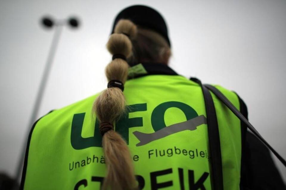 Warnstreik bei Lufthansa-Töchtern Warnstreik bei Lufthansa-Töchtern