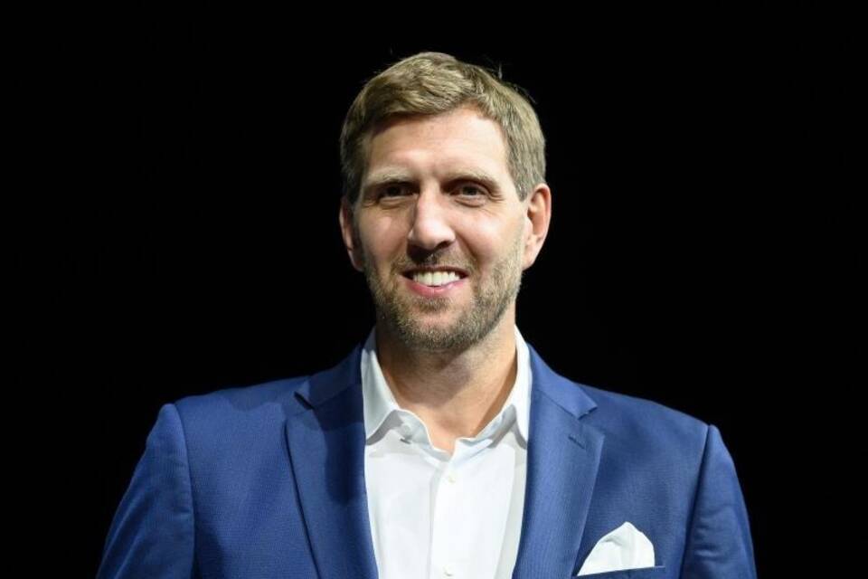 Dirk Nowitzki Dirk Nowitzki