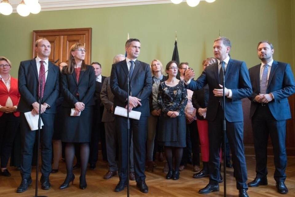 Koalitionsverhandlungen in Sachsen Koalitionsverhandlungen in Sachsen