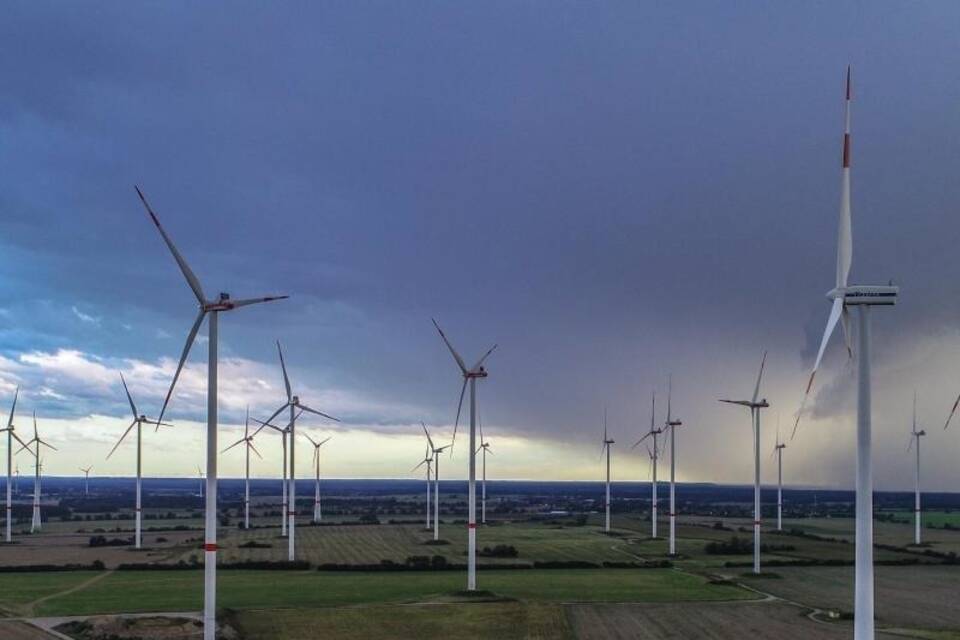 Flaute bei Windrädern an Land