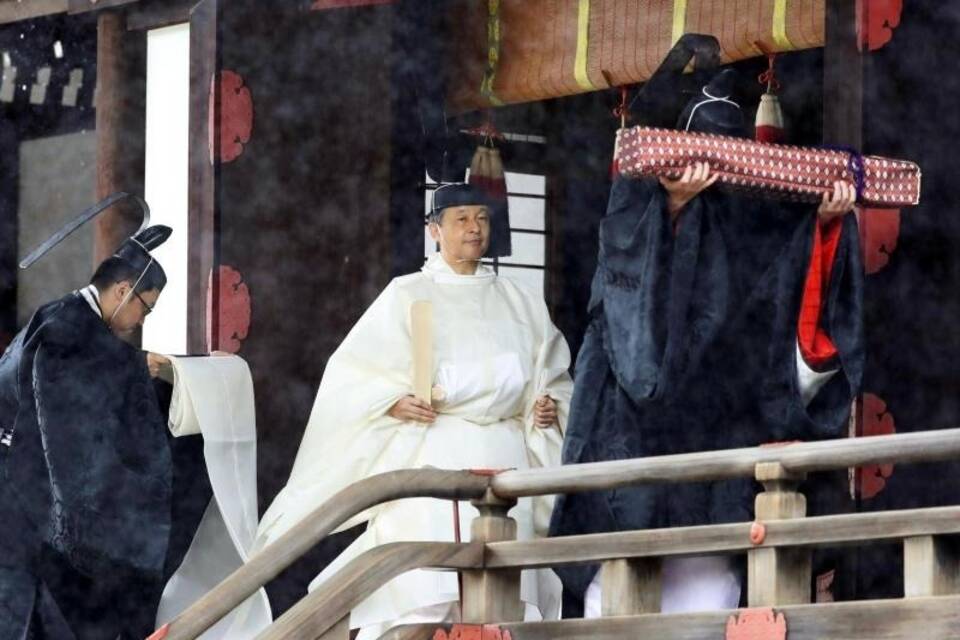 Thronbesteigung von Kaiser Naruhito Thronbesteigung von Kaiser Naruhito