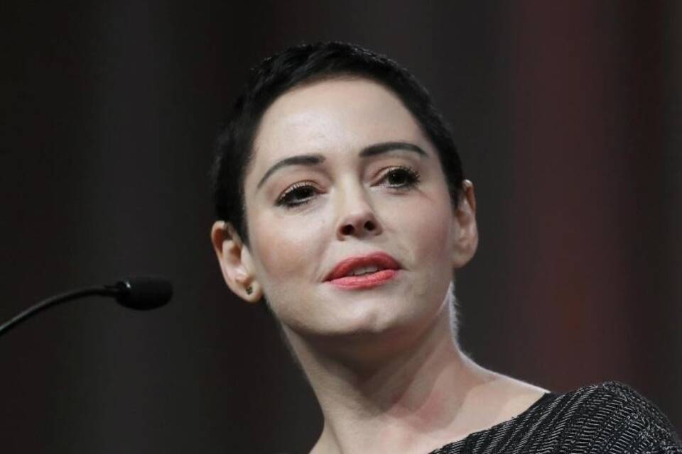 Rose McGowan v Rose McGowan v