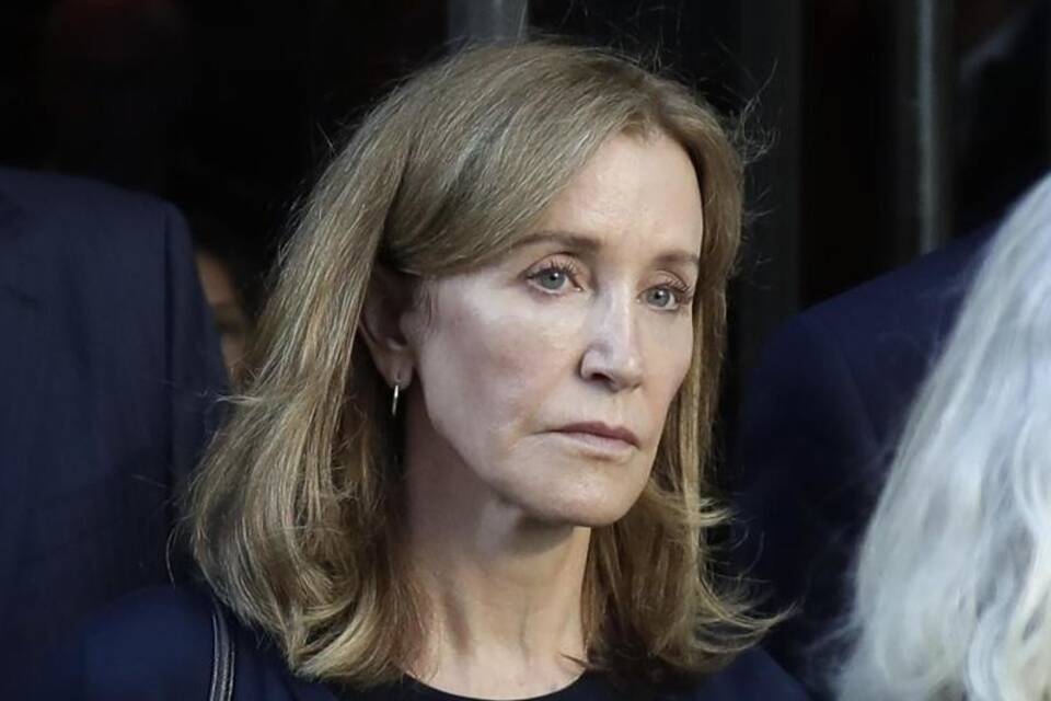 Felicity Huffman