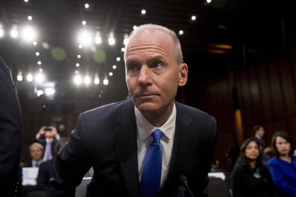 Boeing-Chef Dennis Muilenburg vor dem US-Senat Boeing-Chef Dennis Muilenburg vor dem US-Senat