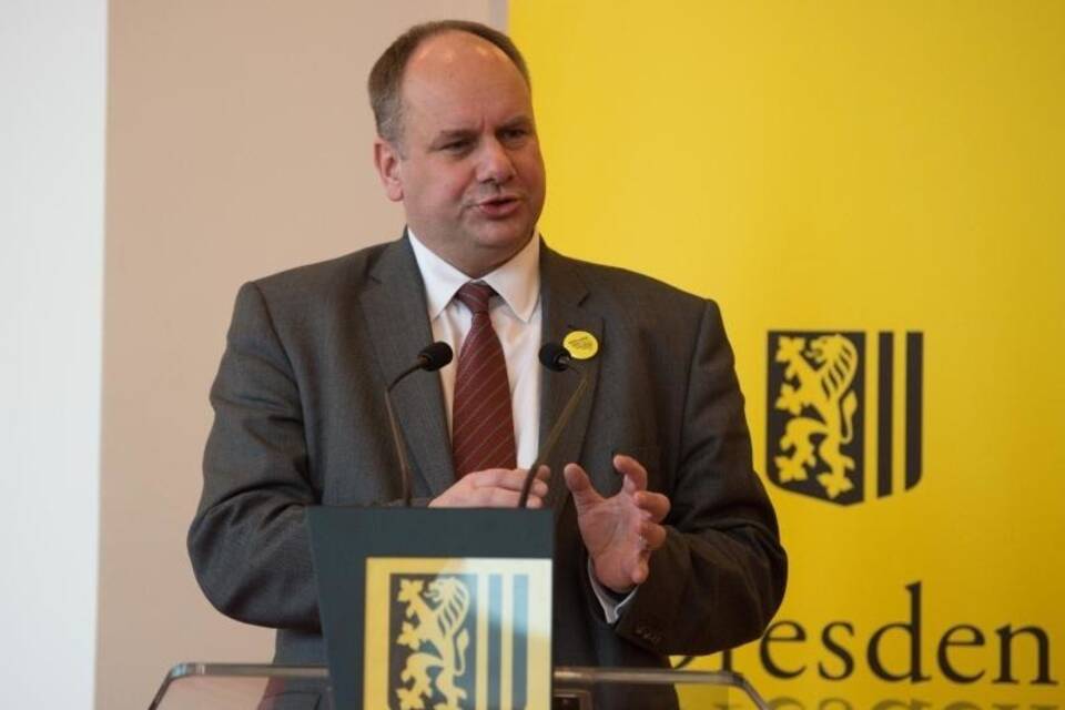 Oberbürgermeister Dirk Hilbert Oberbürgermeister Dirk Hilbert