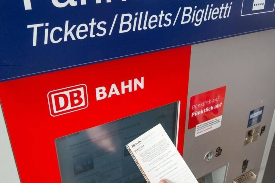 Fahrkartenautomat der Bahn Fahrkartenautomat der Bahn