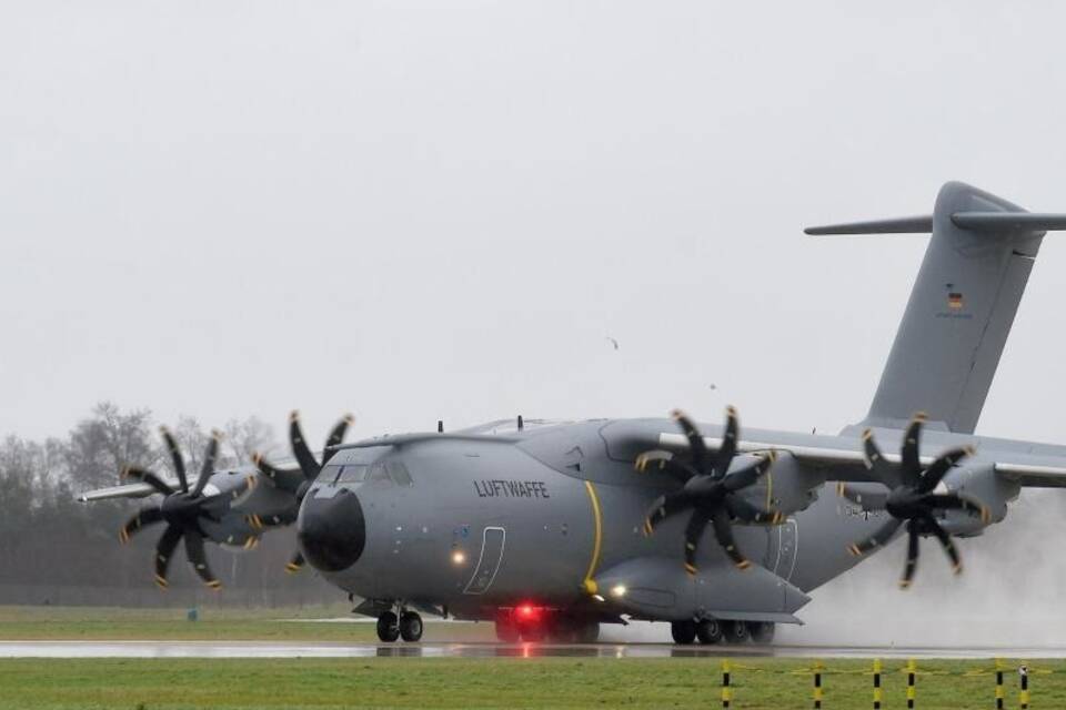 A400M A400M