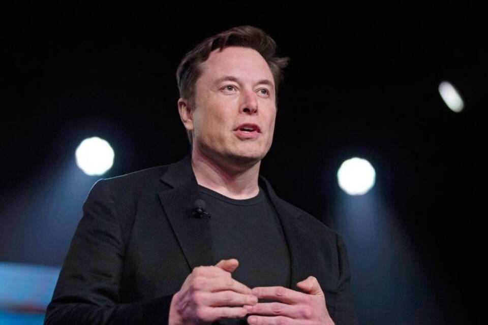 Tesla - Elon Musk