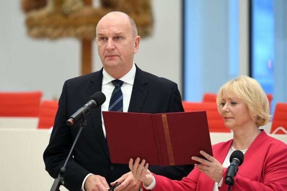 Woidke spricht Amtseid Woidke spricht Amtseid