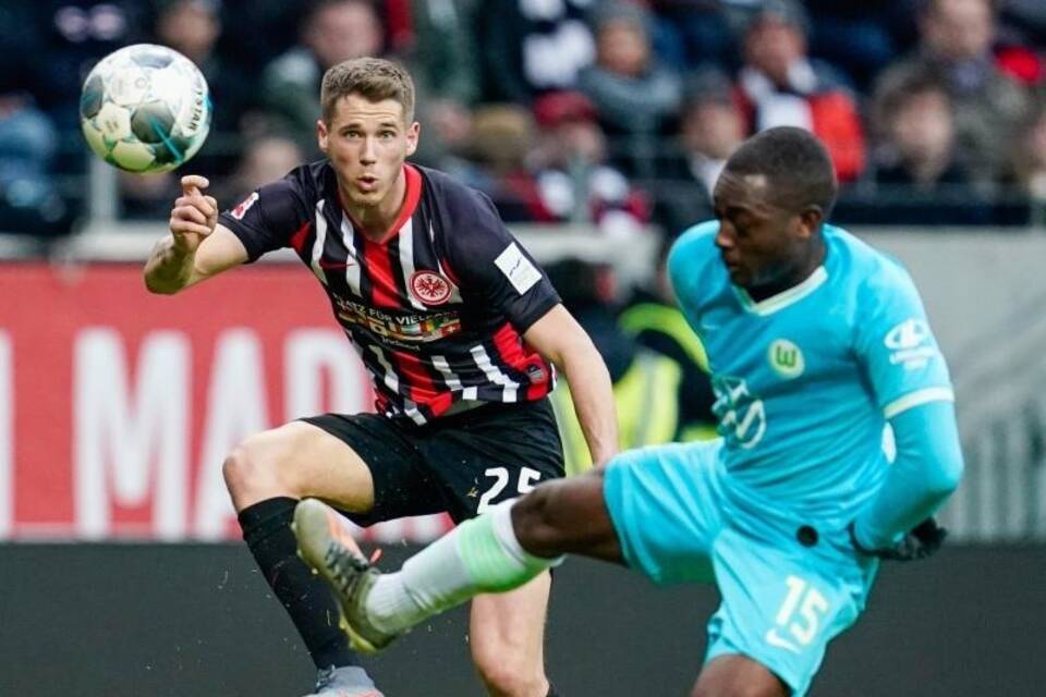 Eintracht Frankfurt - VfL Wolfsburg Eintracht Frankfurt - VfL Wolfsburg