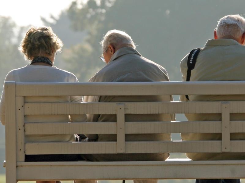 Veranderungen 2010 Erstmals Mussen Rentner Steuern Zahlen