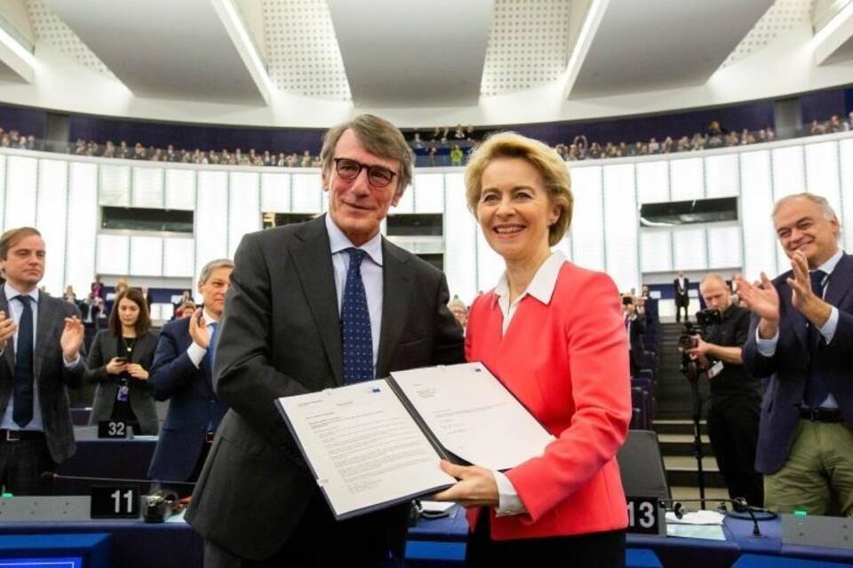 Bestätigung Bestätigung