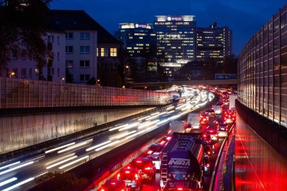 Verkehr im Ruhrgebiet Verkehr im Ruhrgebiet