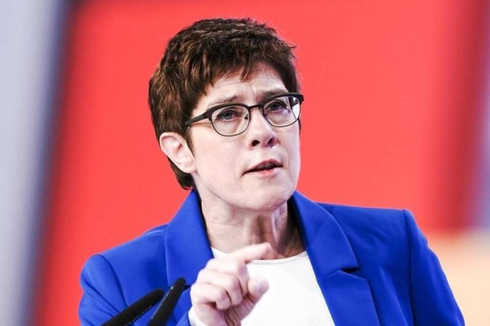 CDU-Chefin Kramp-Karrenbauer