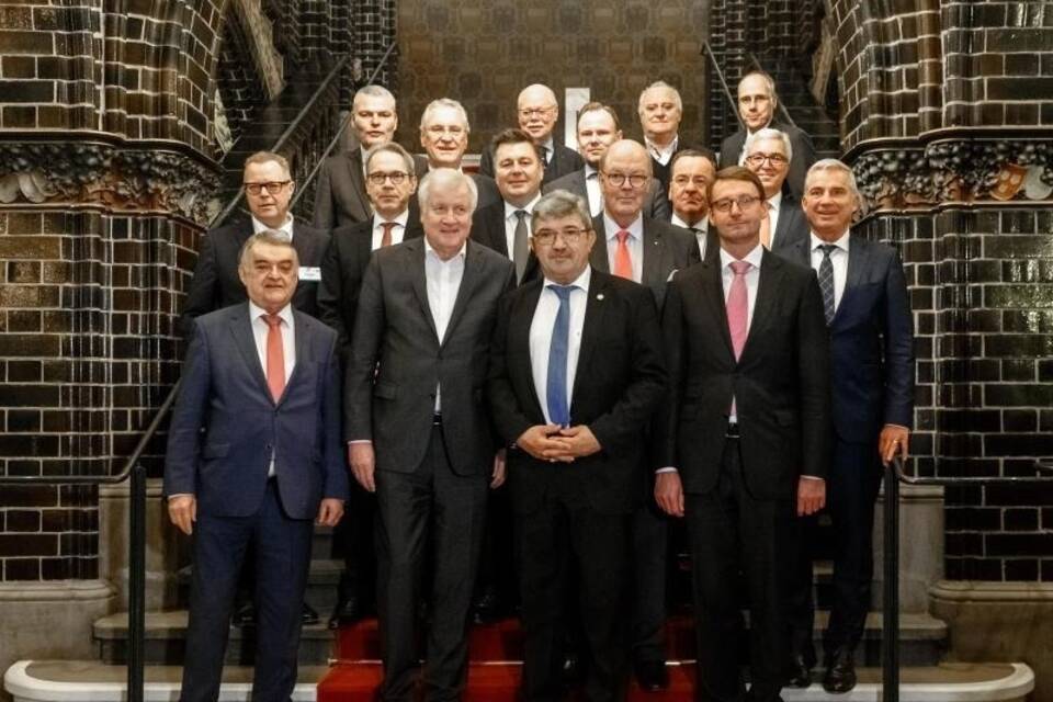 Innenminister-Gruppenbild