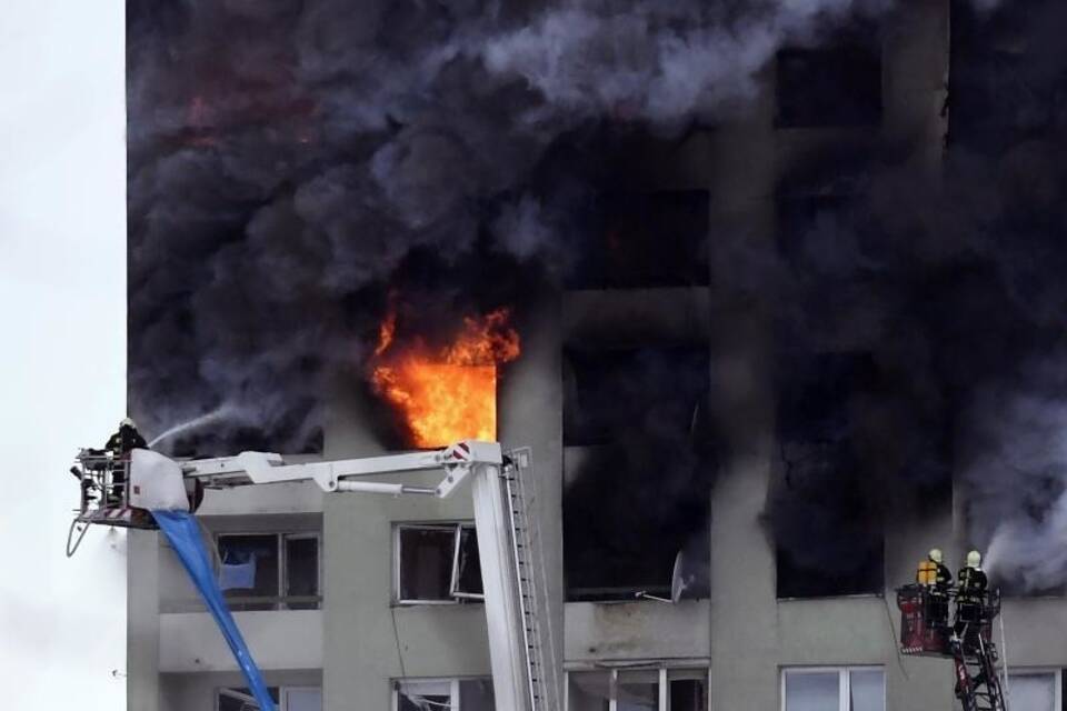 Hochhausbrand in der Slowakei