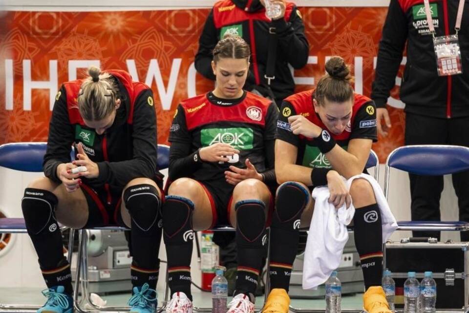 Aus Aus