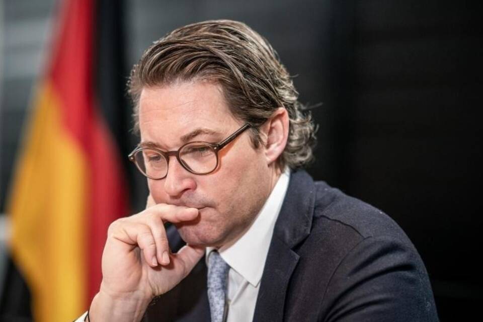 Minister Scheuer