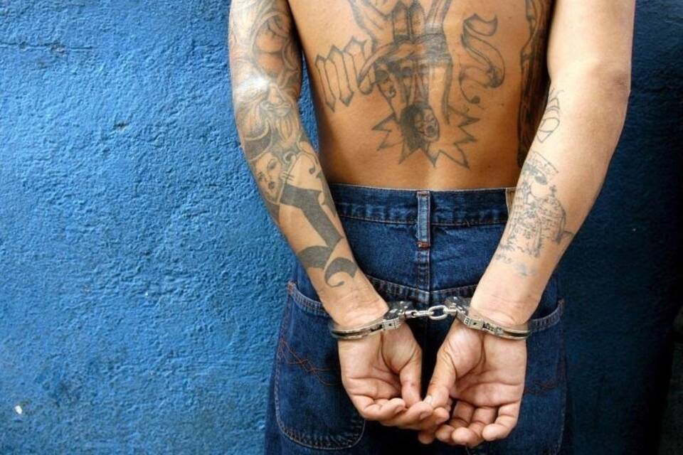 Verbrecherbande Mara Salvatrucha Verbrecherbande Mara Salvatrucha