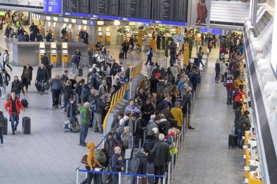 Am Flughafen Am Flughafen