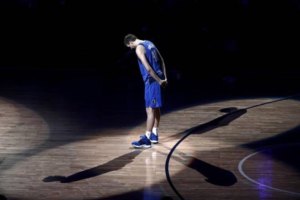 Dirk Nowitzki Dirk Nowitzki