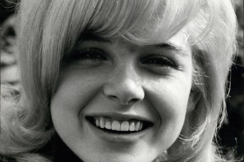 Sue Lyon