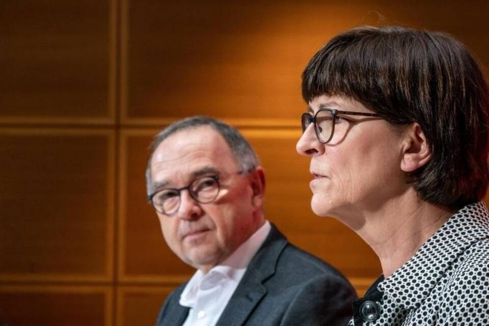 SPD-Chefs Esken und Walter-Borjans