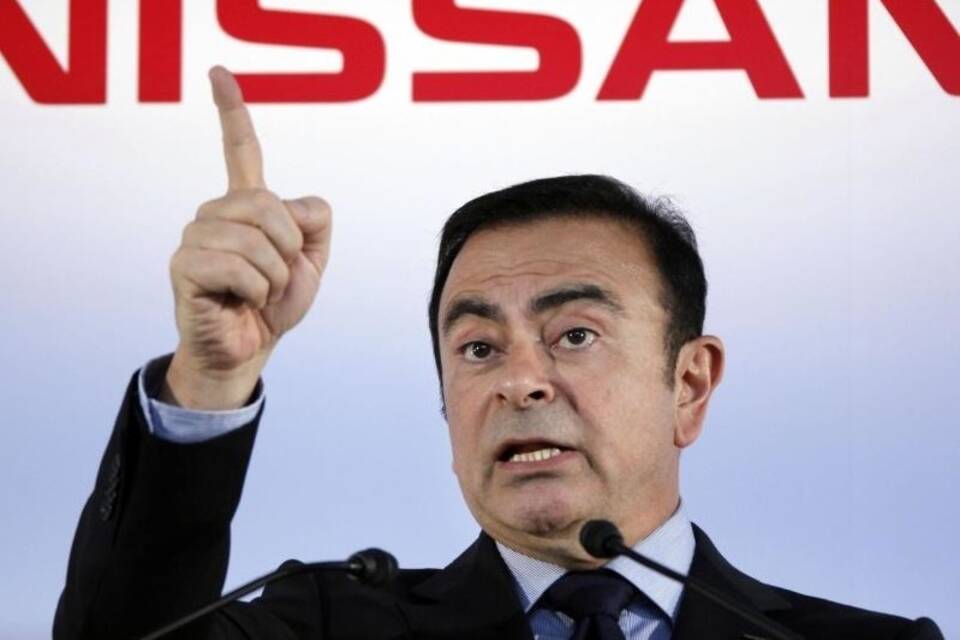 Ex-Autoboss Ghosn Ex-Autoboss Ghosn