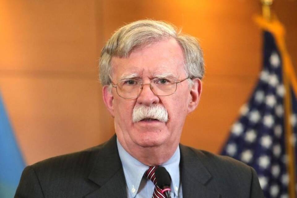 John Bolton will vor Senat aussagen John Bolton will vor Senat aussagen