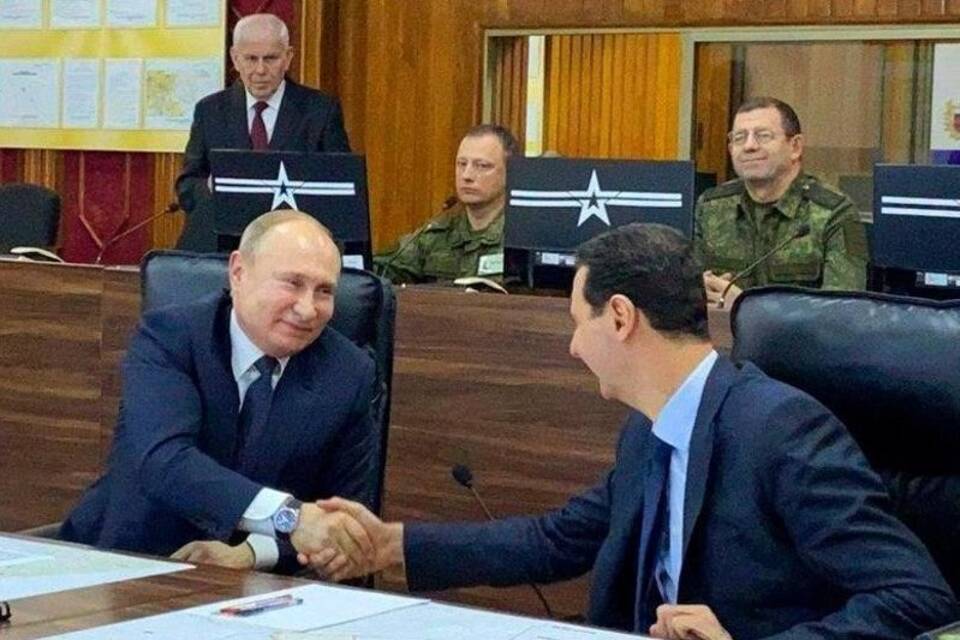 Putin trifft Assad Putin trifft Assad