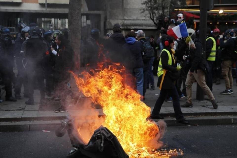 Demonstration gegen die Rentenreform in Paris