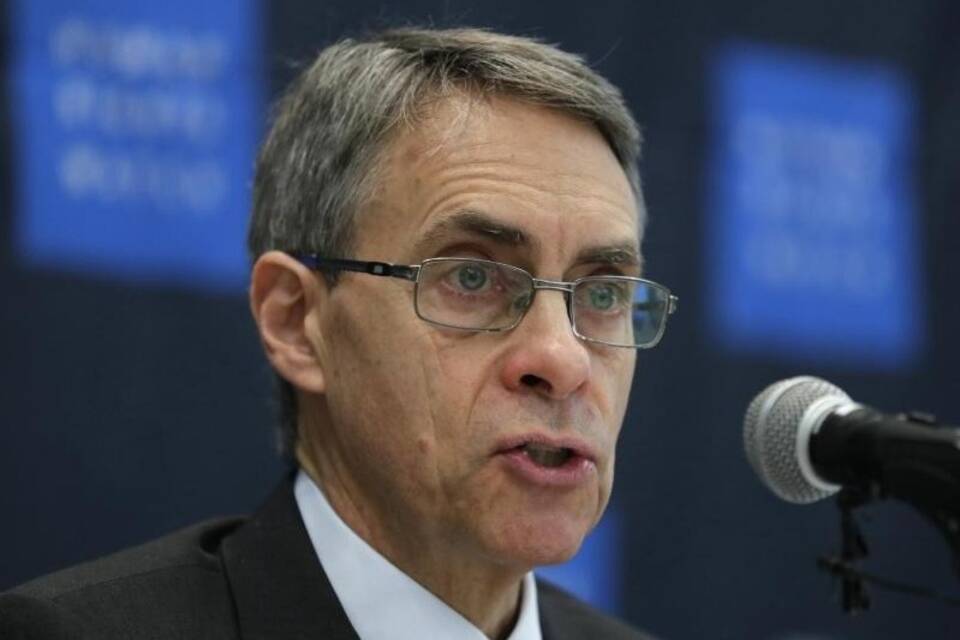 Kenneth Roth Kenneth Roth