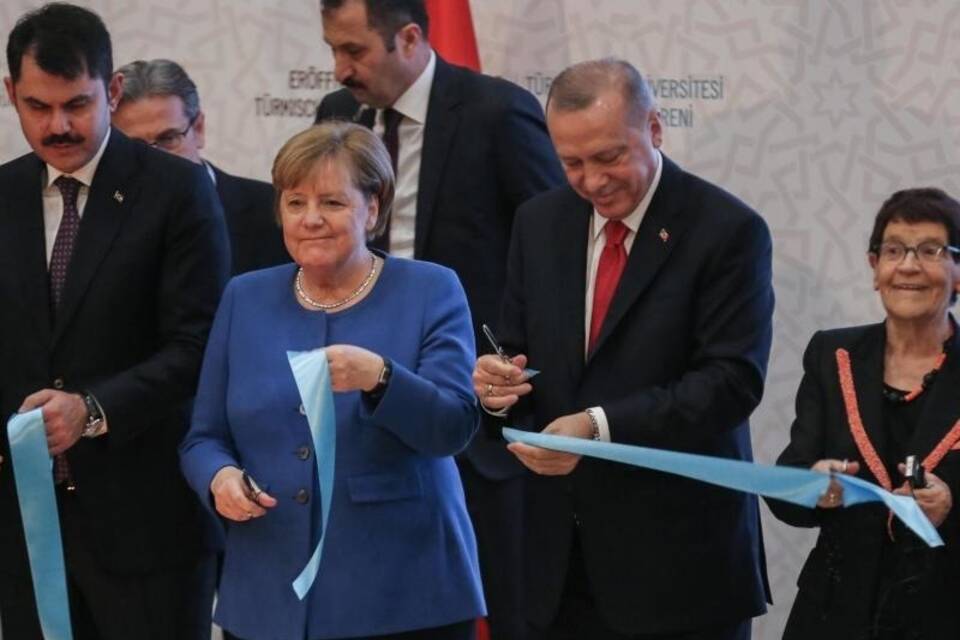 Merkel zu Besuch in Istanbul