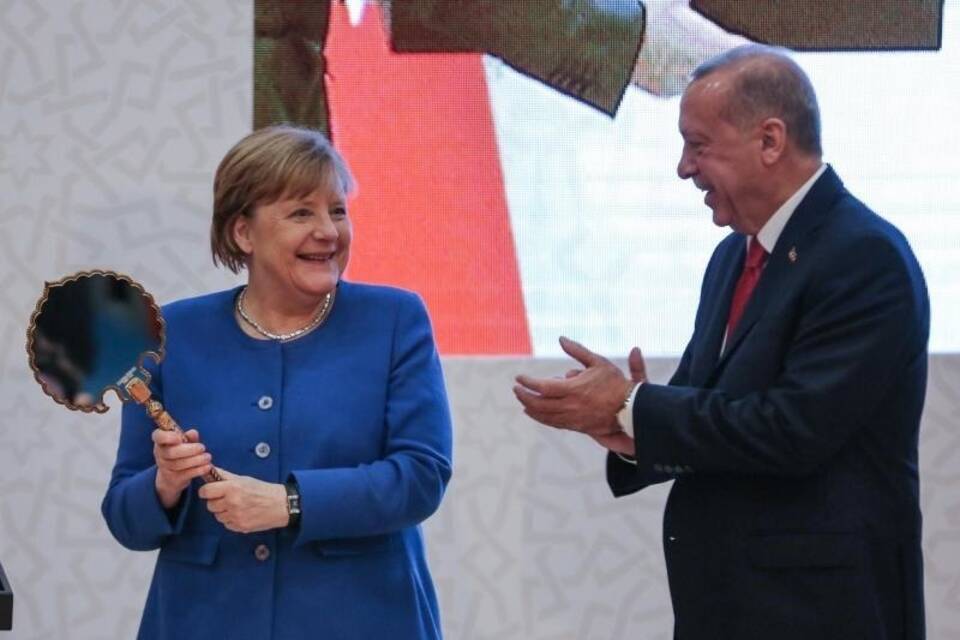 Gastgeschenk für Merkel Gastgeschenk für Merkel