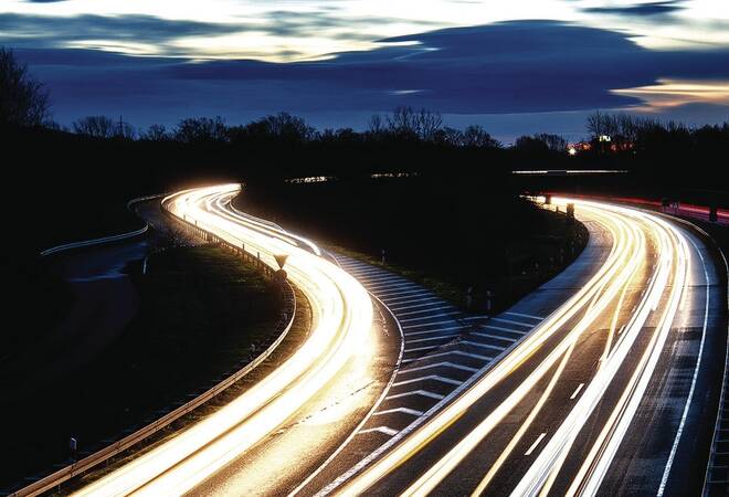 Sicherheit Und Klimaschutz Adac Nicht Mehr Gegen Tempolimit Auf Autobahnen Hintergrund Rnz