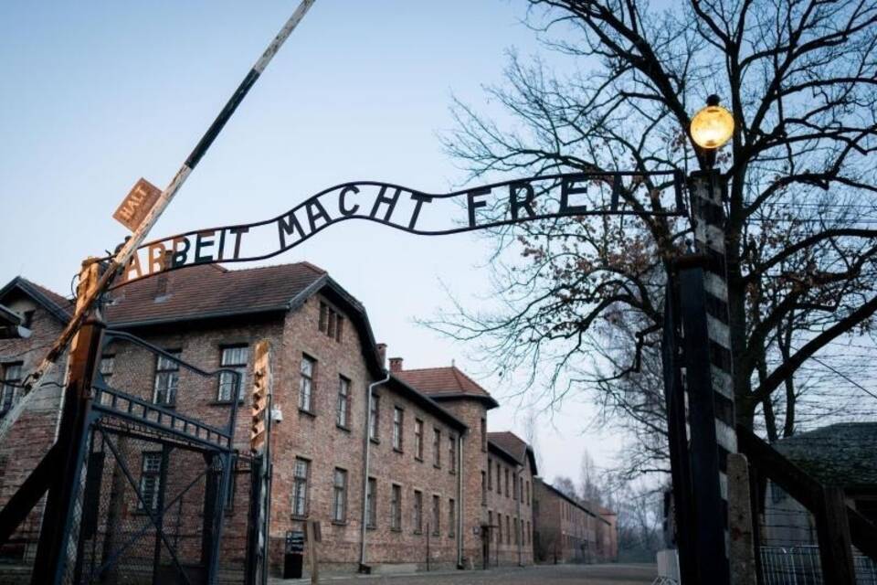 Auschwitz Auschwitz