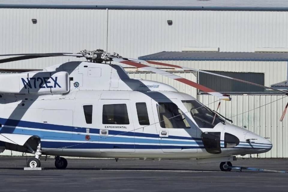 Sikorsky S-76