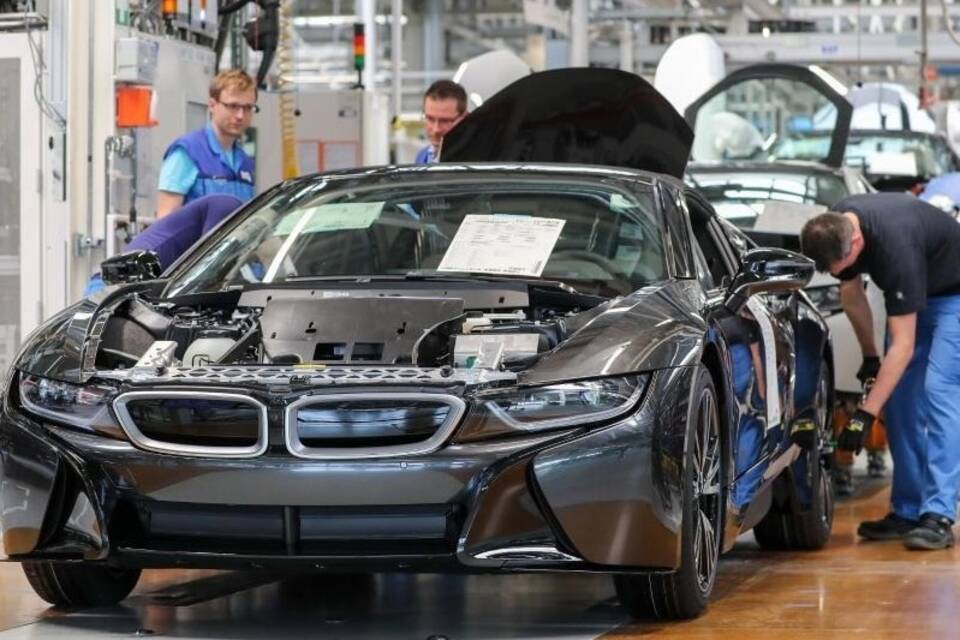 Produktion im BMW-Werk in Leipzig
