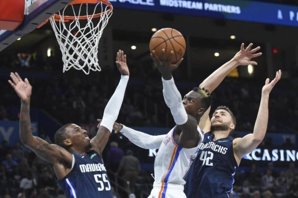 Dennis Schröder Dennis Schröder