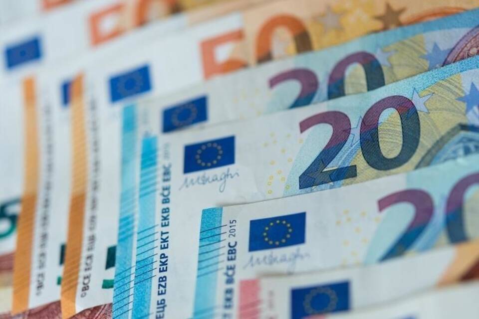 Haushaltsüberschüsse Haushaltsüberschüsse