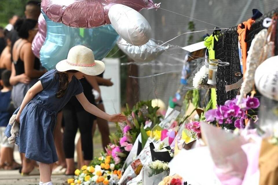 Autofahrer tötet vier Kinder in Sydney Autofahrer tötet vier Kinder in Sydney