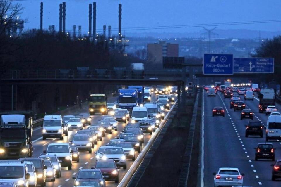 Im Stau stehen Im Stau stehen