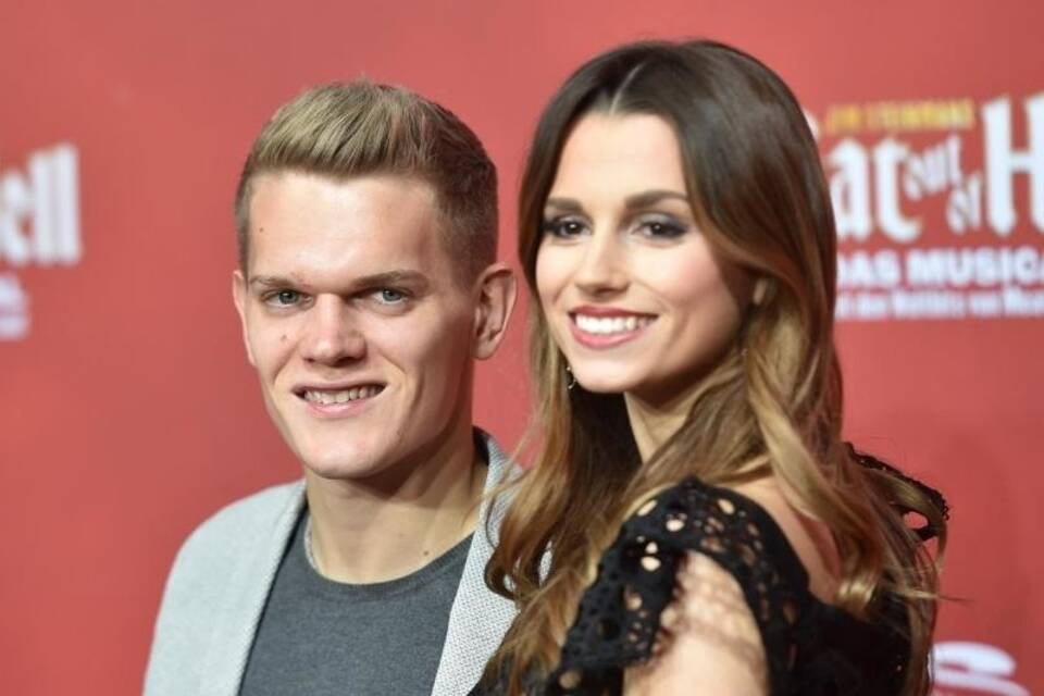 Matthias Ginter und Frau