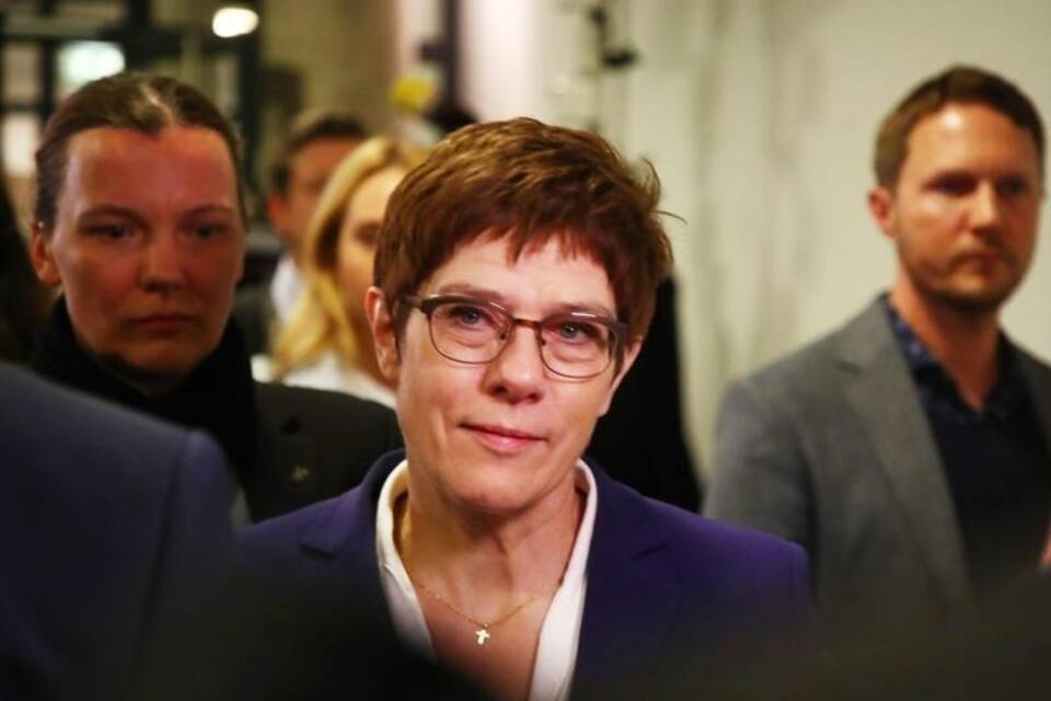 Kramp-Karrenbauer Kramp-Karrenbauer
