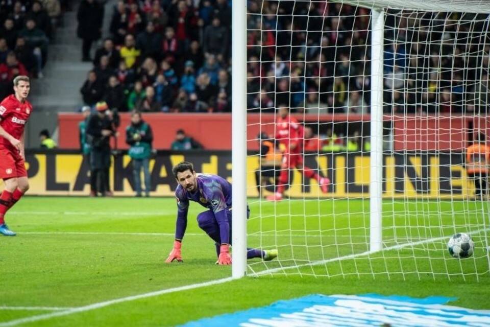 Bayer Leverkusen - Borussia Dortmund Bayer Leverkusen - Borussia Dortmund