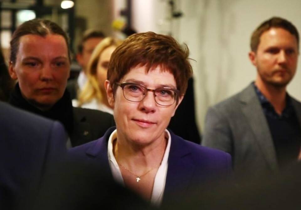Kramp-Karrenbauer Kramp-Karrenbauer