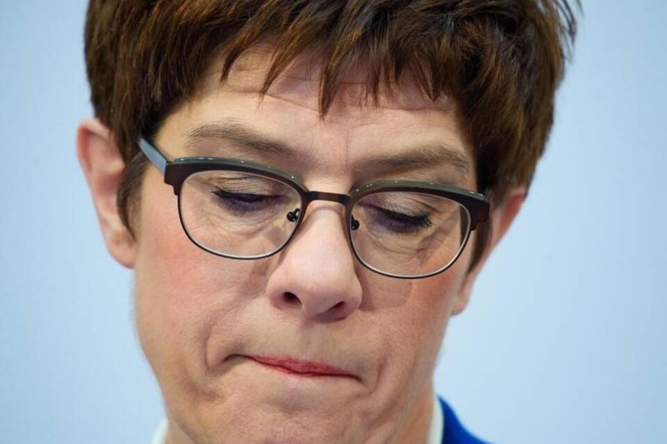 Kramp-Karrenbauer Kramp-Karrenbauer