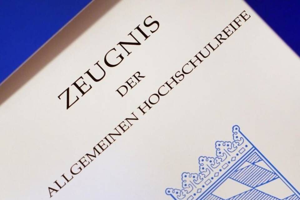 Zeugnis Zeugnis