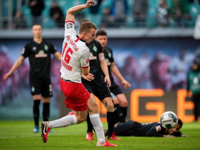 Bundesliga: Leipzig vorerst wieder Tabellenführer - Werder ...